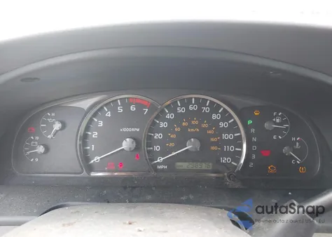 2005 Toyota Sequoia Limited V8 from USA, damaged, VIN 5TDBT48A15S239341